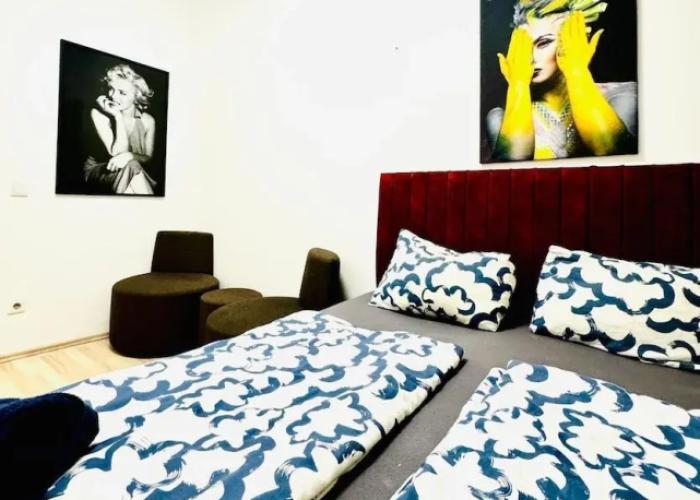 4BR Stay for 8 Near FAC Stadium
