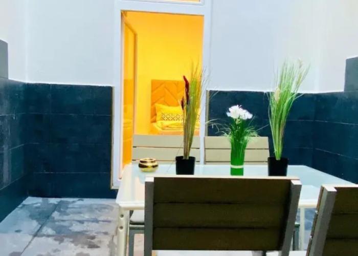 Comfy and Scenic 4BR Stay in Ottakring