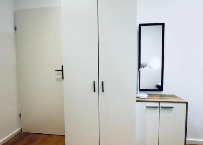 Lovely 4BR Apt Near Kaufpark Alterlaa