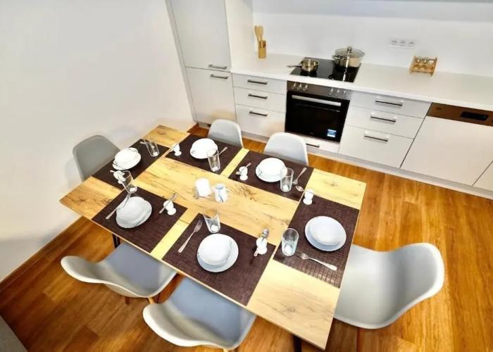 DM & S Apartment