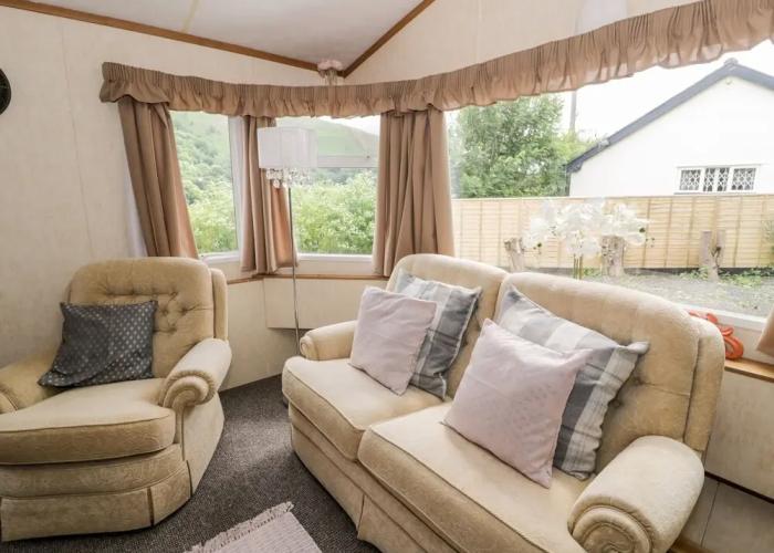 Grange Caravan