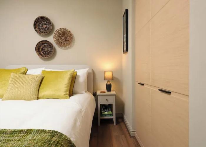 Stylish Flat With Sofa Bed in Malmesbury