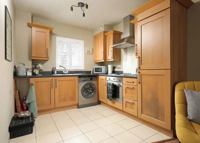 Stylish Flat With Sofa Bed in Malmesbury