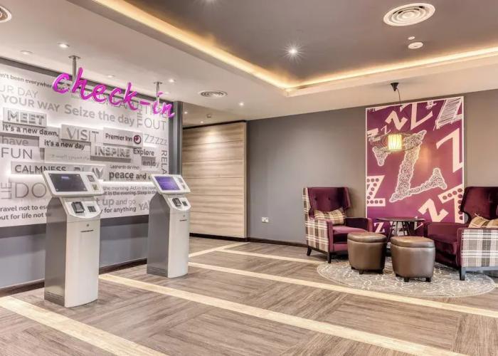 Premier Inn Abingdon - A34