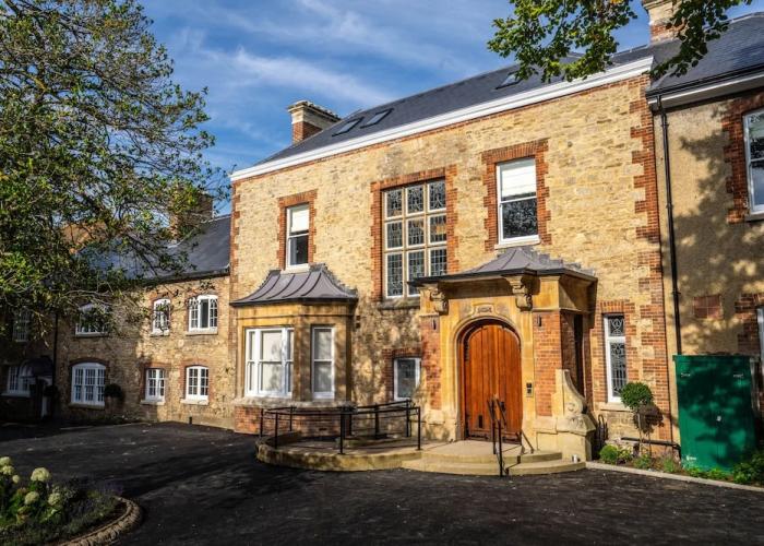 Old Abbey House Hotel