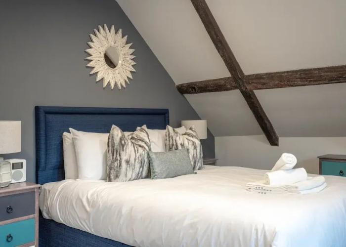 Old Abbey House Hotel