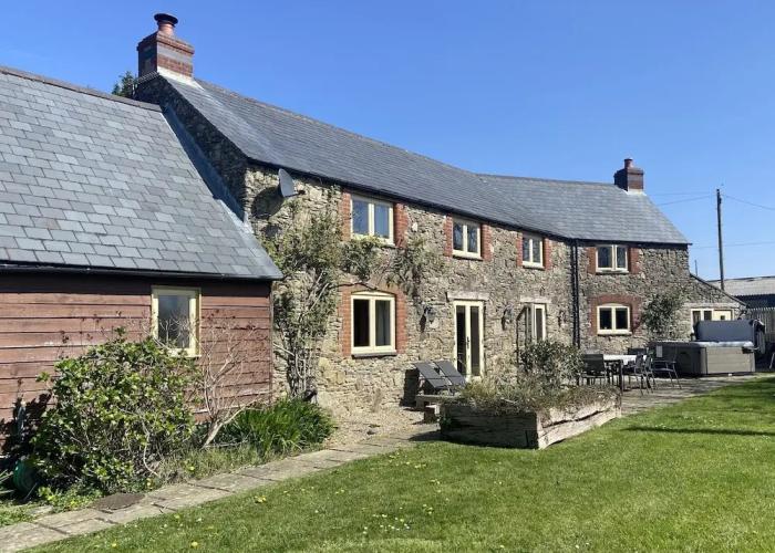 Varley Lodge