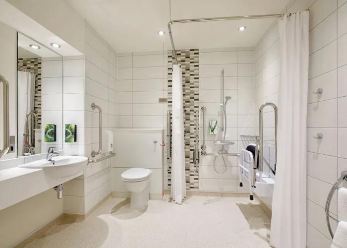 Premier Inn Taunton Ruishton - M5 J25
