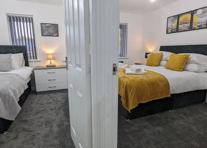 Modern House - 4 Bedrooms - Familyfriendly