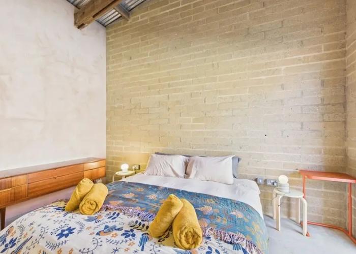 South Barns a Spacious Barn Conversion Near Cowes