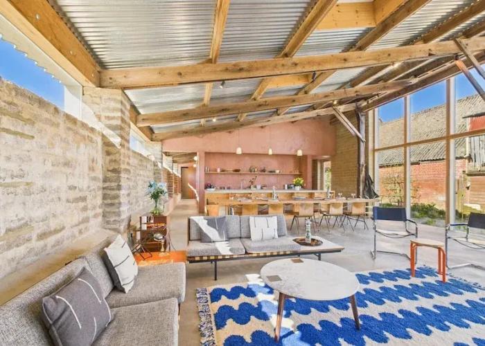 South Barns a Spacious Barn Conversion Near Cowes