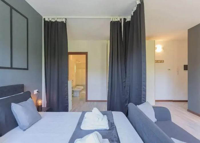 Black Loft Como by Rent all Como