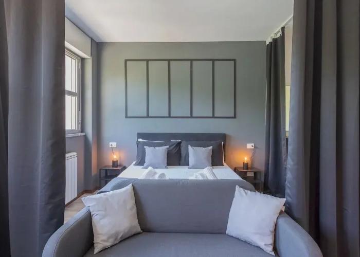 Black Loft Como by Rent all Como