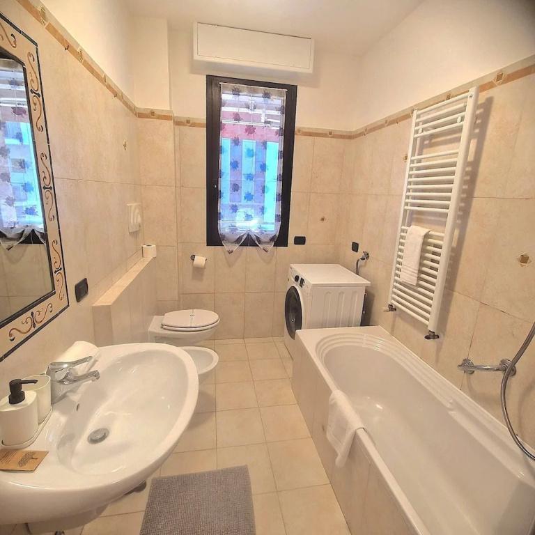 фото Central Suite in Como