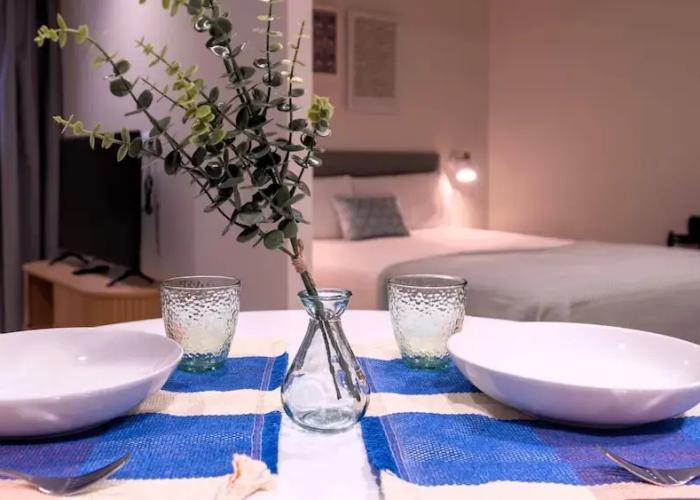 Apartamentos Lydia by gaiarooms