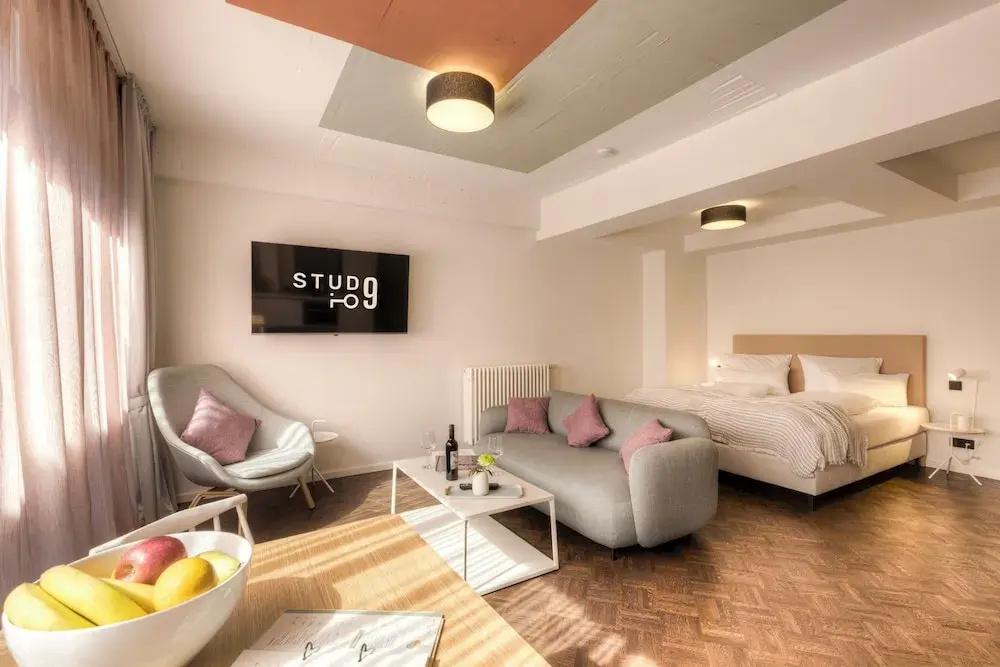 фото Studio 9