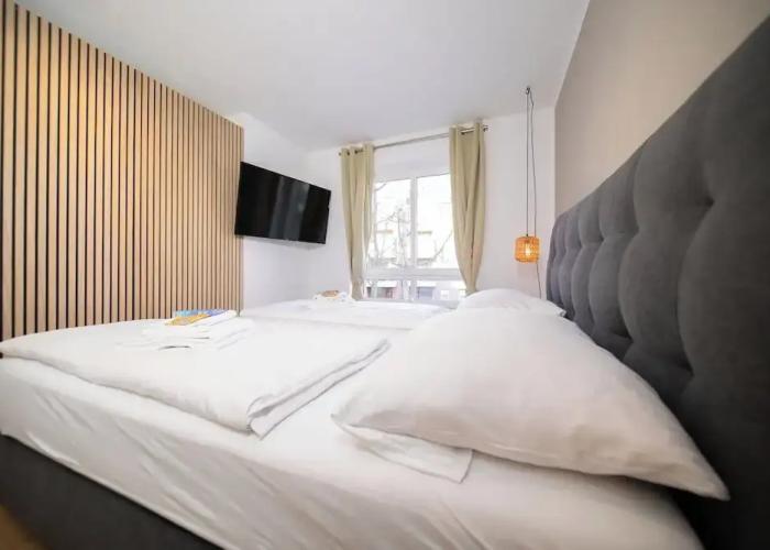 Favorite Stays - Neuss Furth