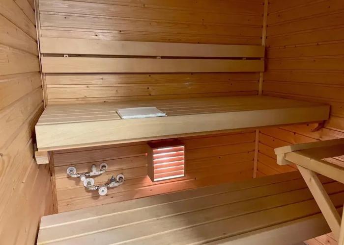 Kotimaailma KotikaksioKirkkok saunalla