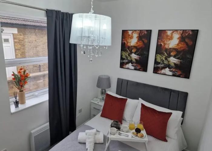 1 & 2 Bedroom Apartments in Watford