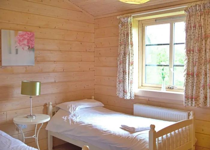 Skylark Lodge