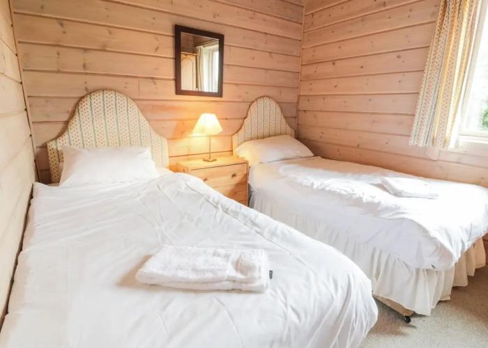 Curlew Lodge