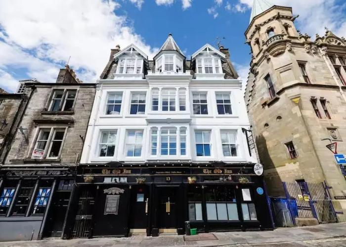 Stylish 2-bed Apartment in the Heritage Quarter
