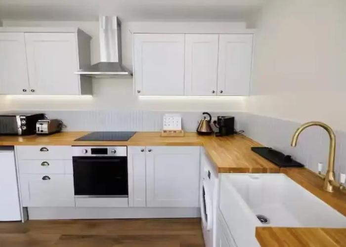 Stylish 3-bed Apartment in the Heritage Quarter