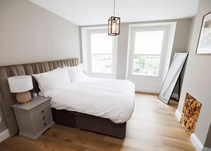 Stylish 3-bed Apartment in the Heritage Quarter