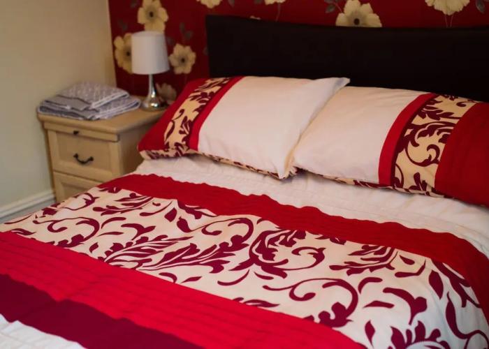 Aden House Bed and Breakfast