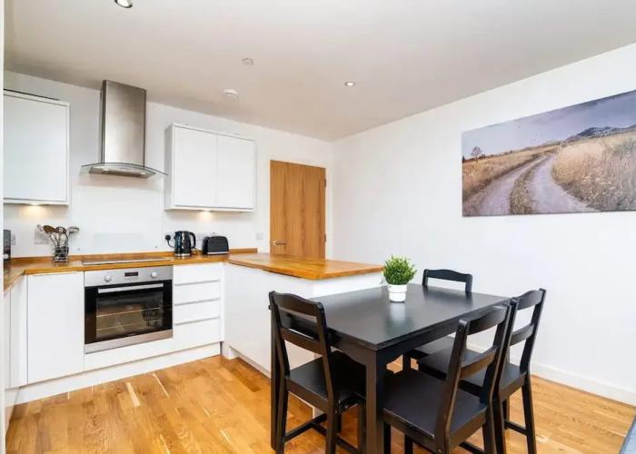 2bed Ground Floor-free Parking