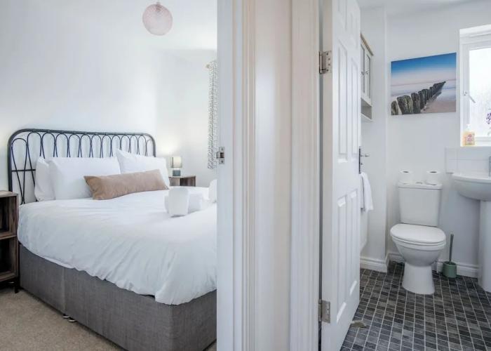 Swn Y Mor - 4 Bedroom - Llanelli