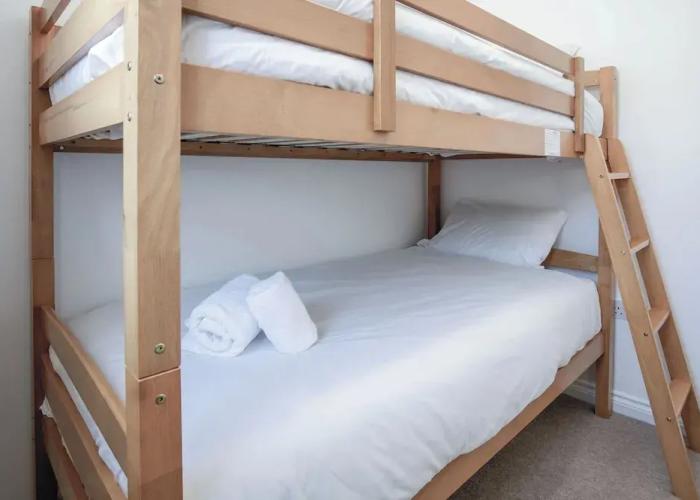 Swn Y Mor - 4 Bedroom - Llanelli