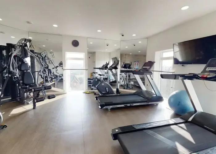 Luxury 1-bed Town Centre South Stevenage