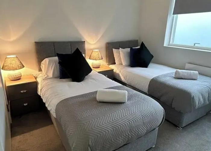 Luxury 1-bed Town Centre South Stevenage
