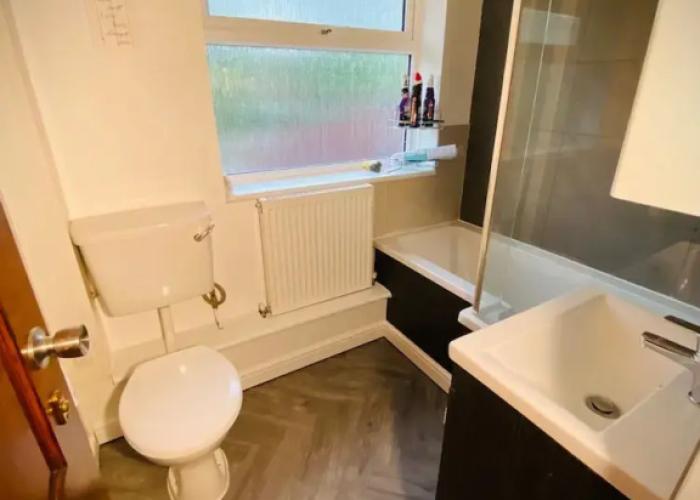 Hotel Modern-petfriendly-privategarden-family-20mintoldn