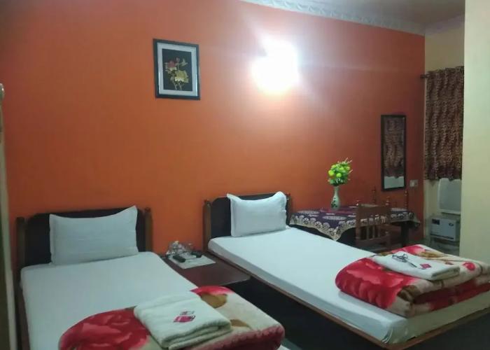 Hotel Chandrakala Regency