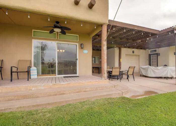 Walk to Colorado River: Needles Gem w/ Pool Access