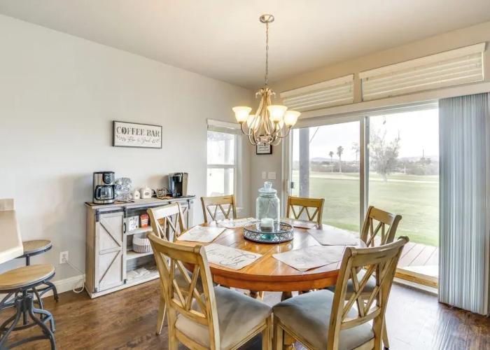 Walk to Colorado River: Needles Gem w/ Pool Access