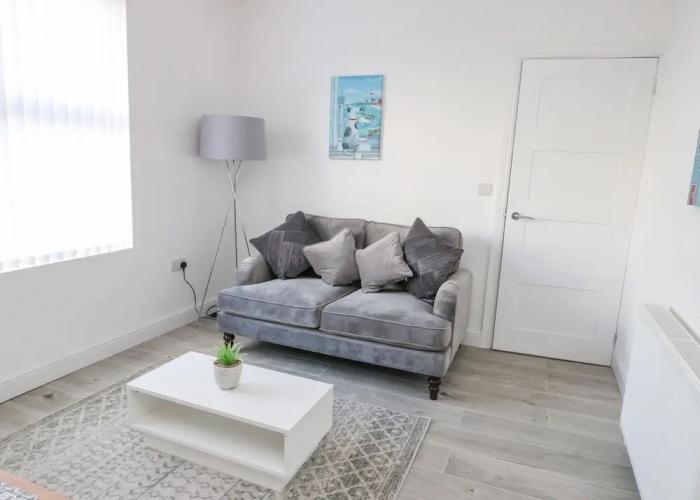 Port Apartment 2