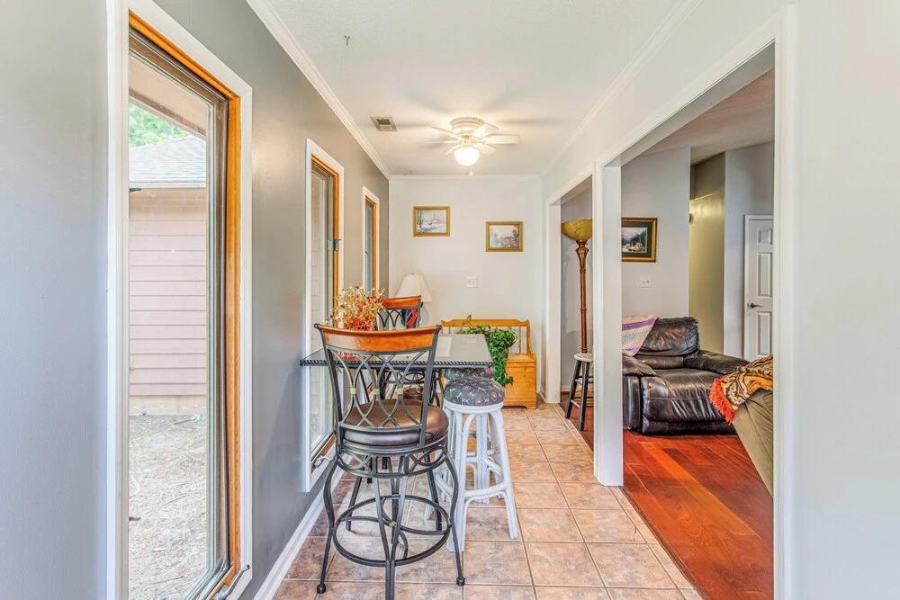 Fishing Pond & Pool Access: Little River Retreat