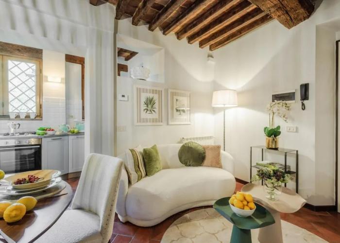 Casa Genny in Lucca With 1 Bedrooms and 1 Bathrooms