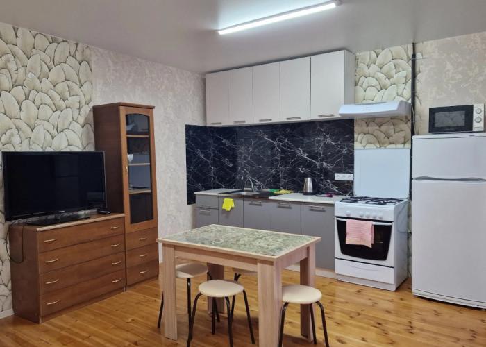 Uyutnaya i teplaya Flat