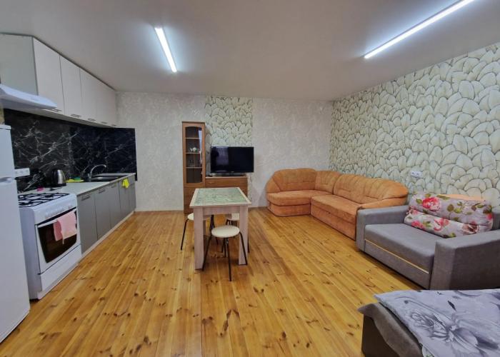 Uyutnaya i teplaya Flat
