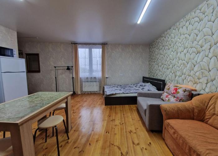 Uyutnaya i teplaya Flat