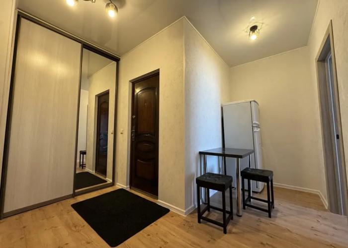 Na 17 Etazhe Prospekt Mira Apartment