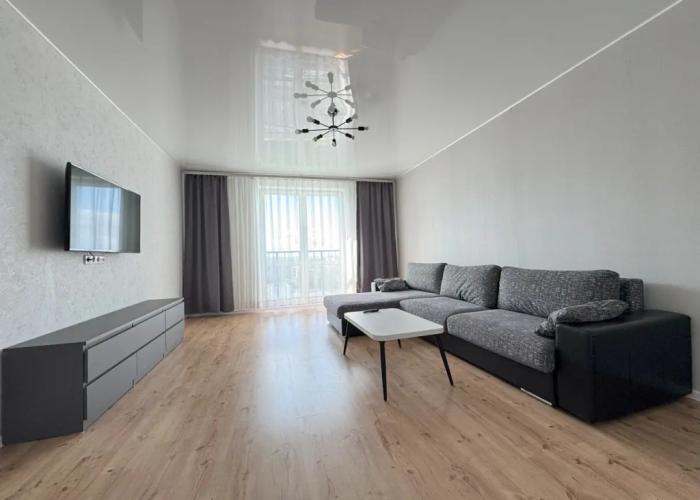 Na 17 Etazhe Prospekt Mira Apartment