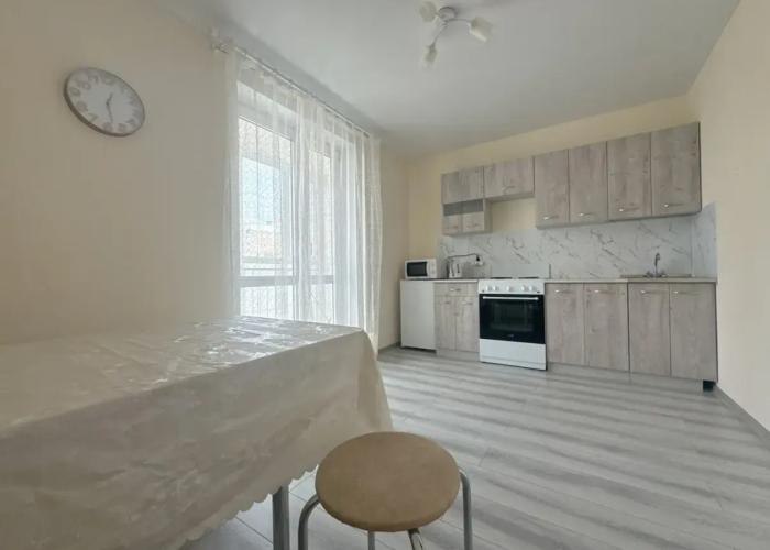 Kvartira na Sutki na Ulitse Zhemchuzhnaya 5 Flat