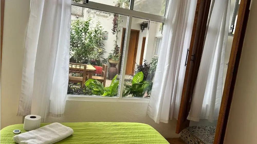 фото Hostal Mago