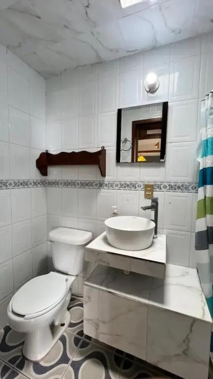 фото Hostal Mago