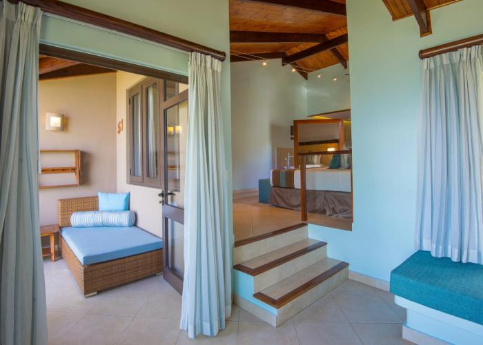 Coco de Mer Hotel and Black Parrot Suites
